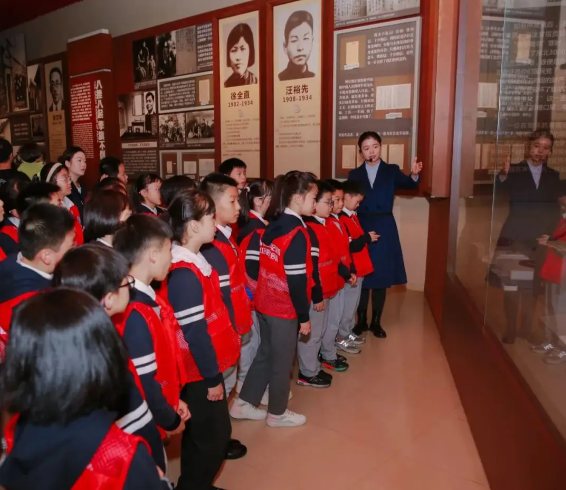 课一体化虚拟教研室打破时空壁垒让教师完成随时随地共研共进 课一体化虚拟教研室打破时空壁垒让教师完成随时随地共研共进